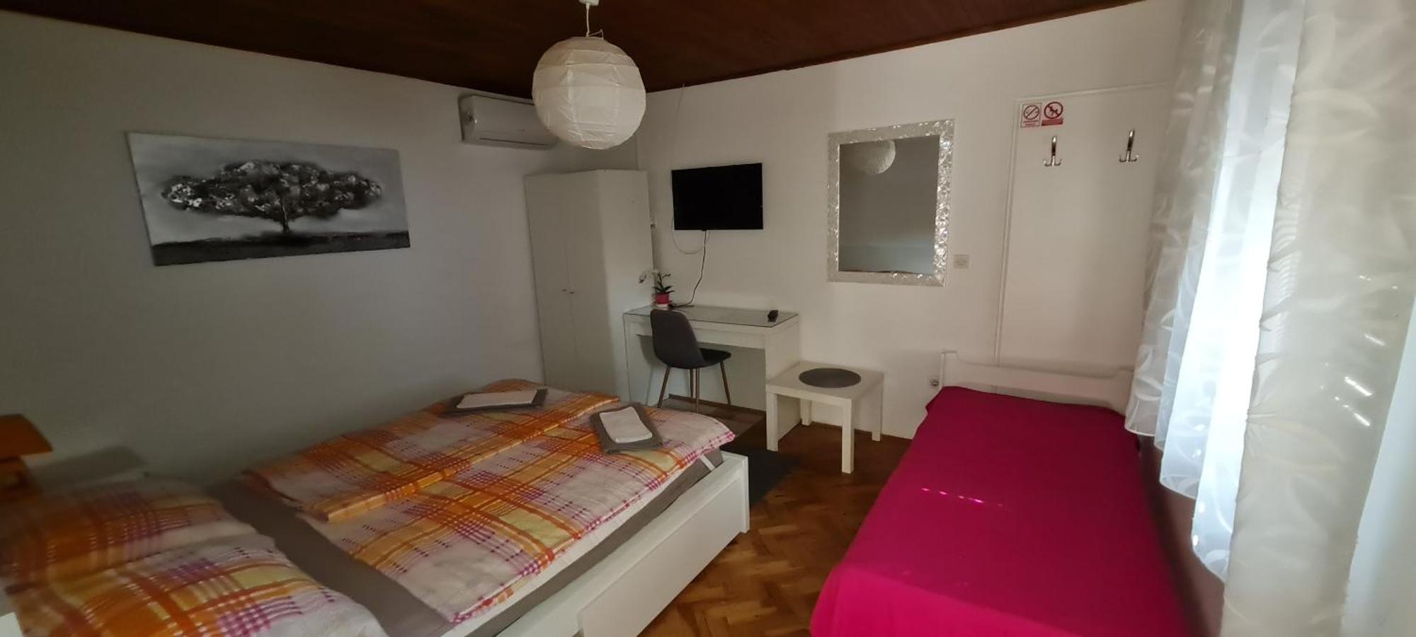 Sobe Zimmer Rooms Nika Tusilovic Екстер'єр фото